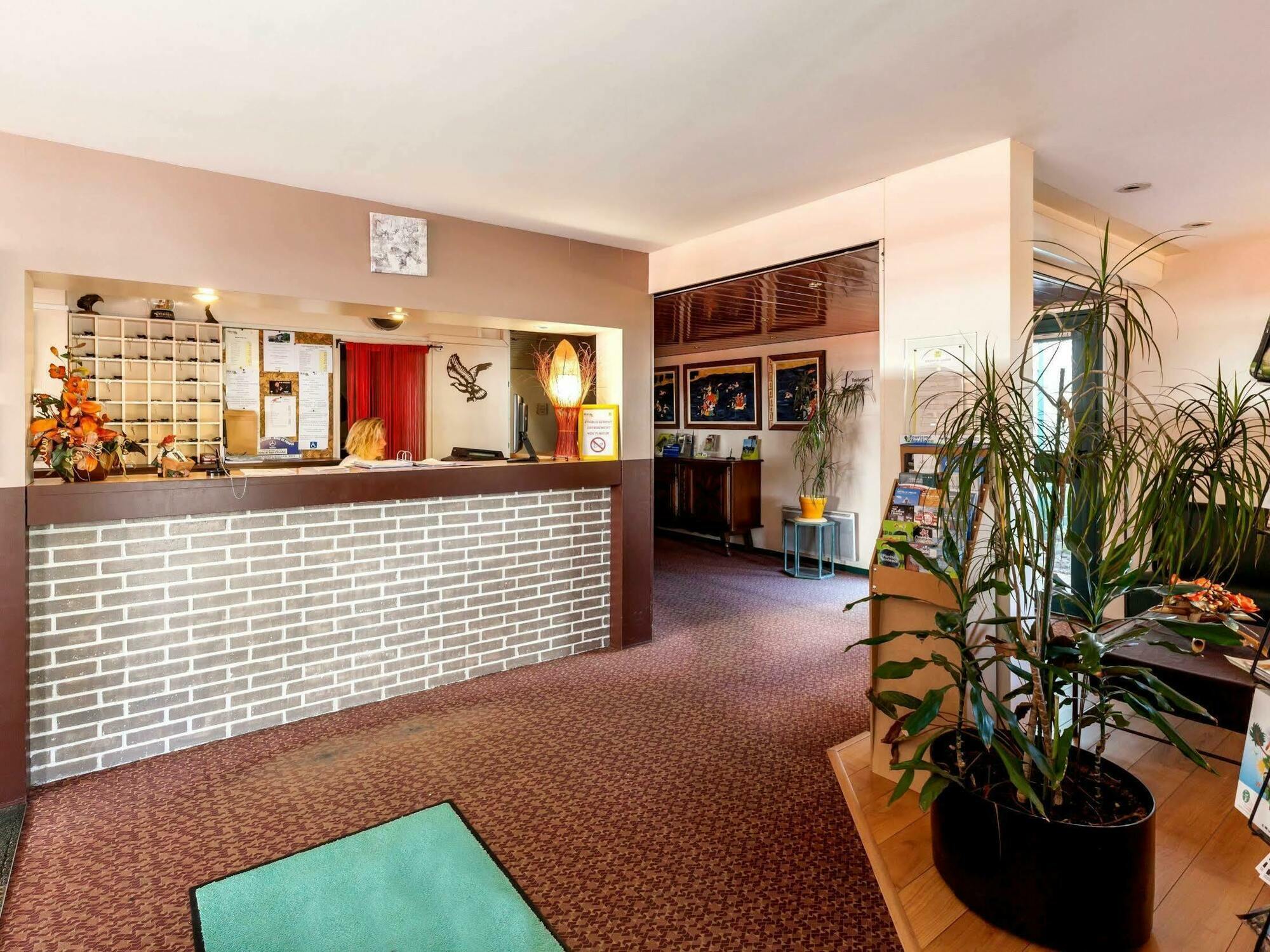 Logis Hotel Horus Restaurant Les Bruyeres Toulenne Dış mekan fotoğraf