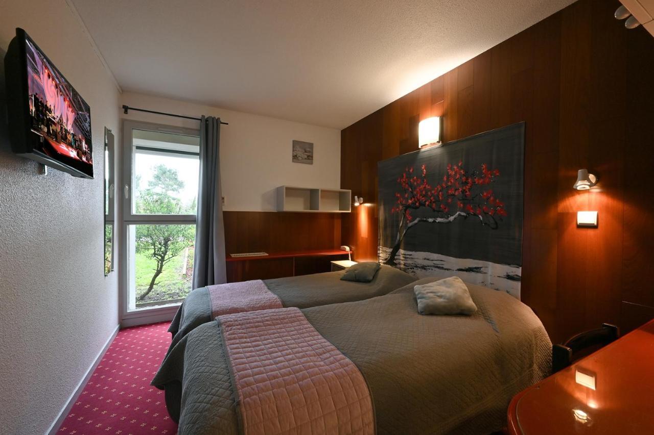 Logis Hotel Horus Restaurant Les Bruyeres Toulenne Dış mekan fotoğraf